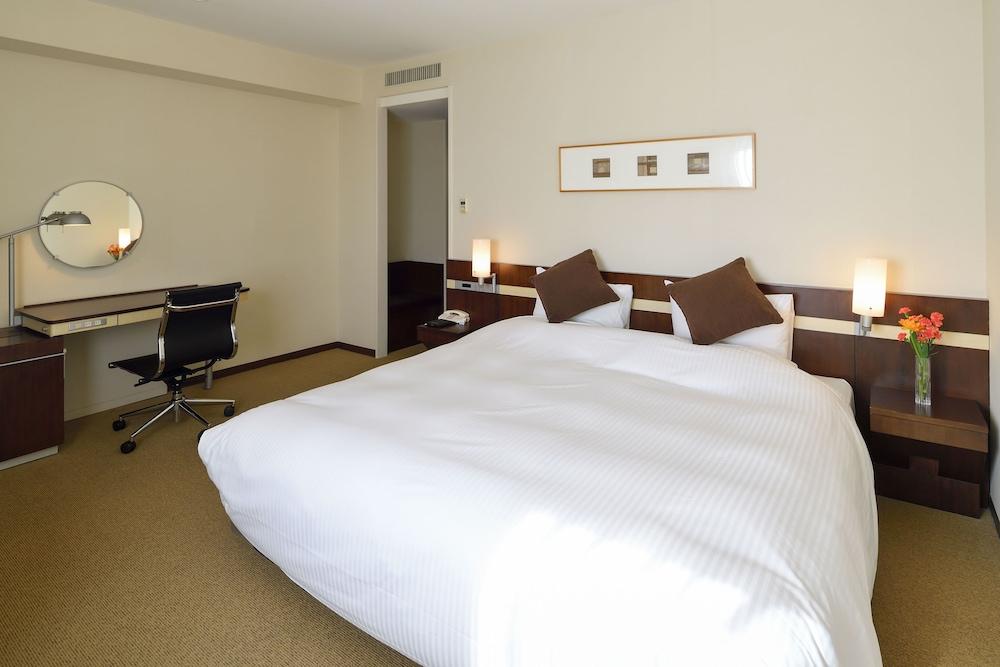 Hotel Jal City Miyazaki Exterior photo